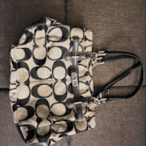 Excellent Condition Coach Gray & Black Monogramed Purse